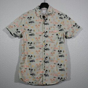 Free Planet Men's Size Medium Button Down